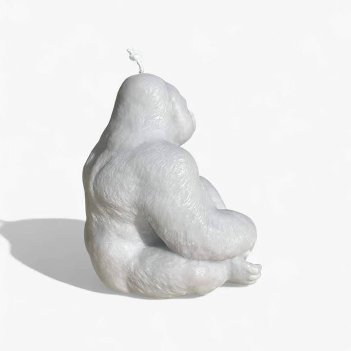 Grey Gorilla Candle: Awaken Your Interior Decoration for wholesale on Faire1