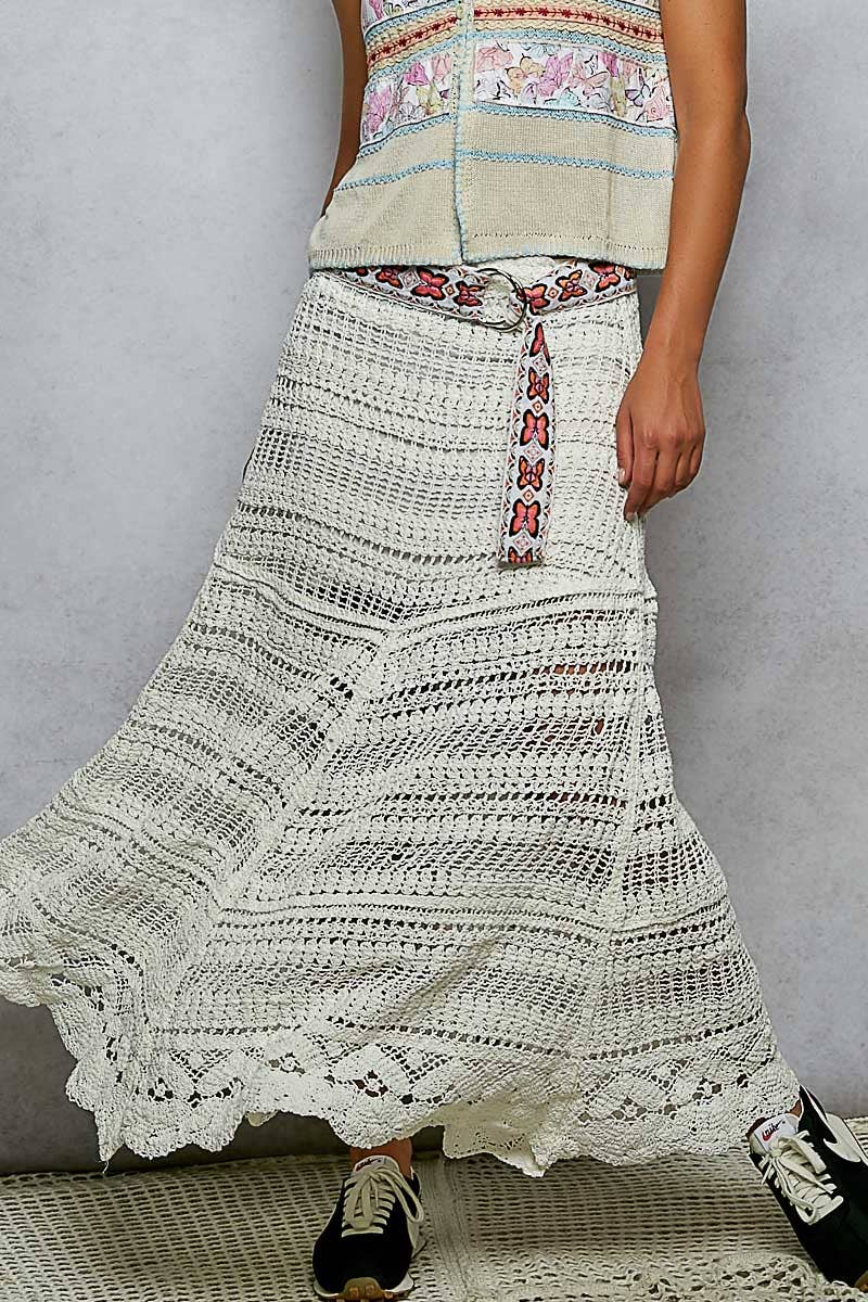 IVOIRE/ROSE Ceinture ajustable en tissu à motif papillon brodé en vente sur Faire1