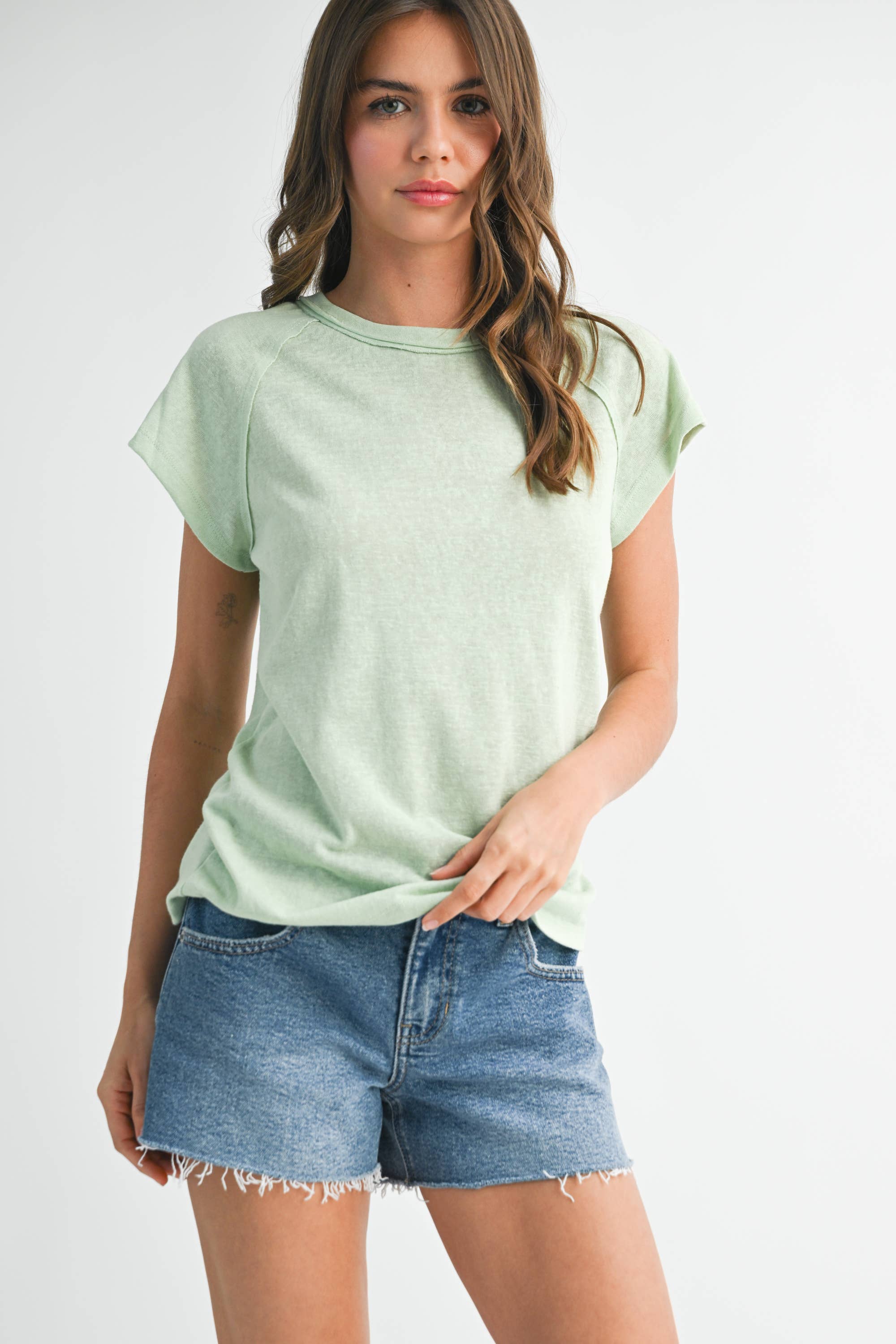 AEMI + CO - Wholesale T-Shirt - Women's - 8369FN Ivy Tee55