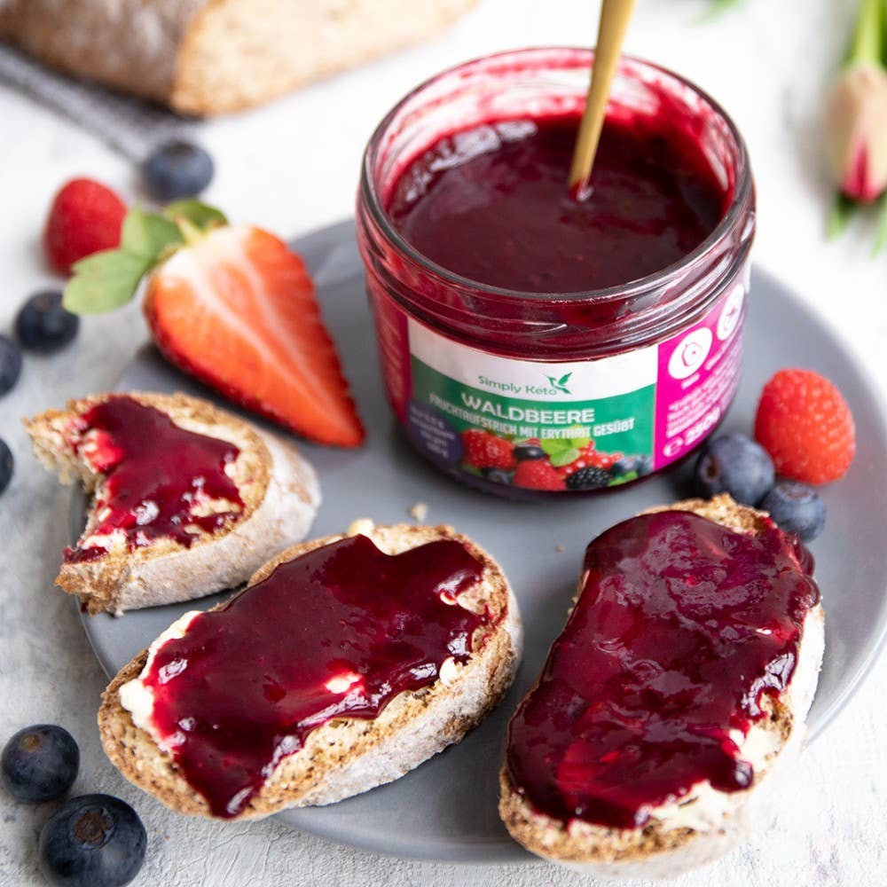 Simply Keto - Wholesale Jam/Jelly - wild berry fruit spread with erythritol 230 g1