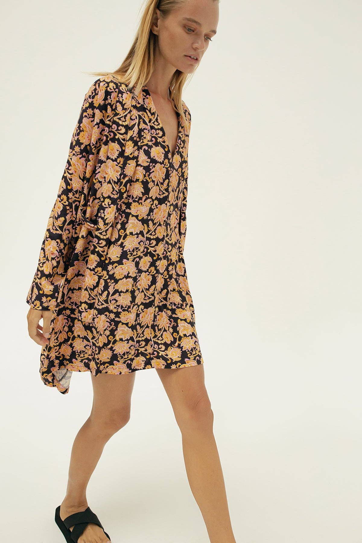 The Rise and Shine 3 Tie Kaftan Dress - Paisley Naga Small for wholesale on Faire1
