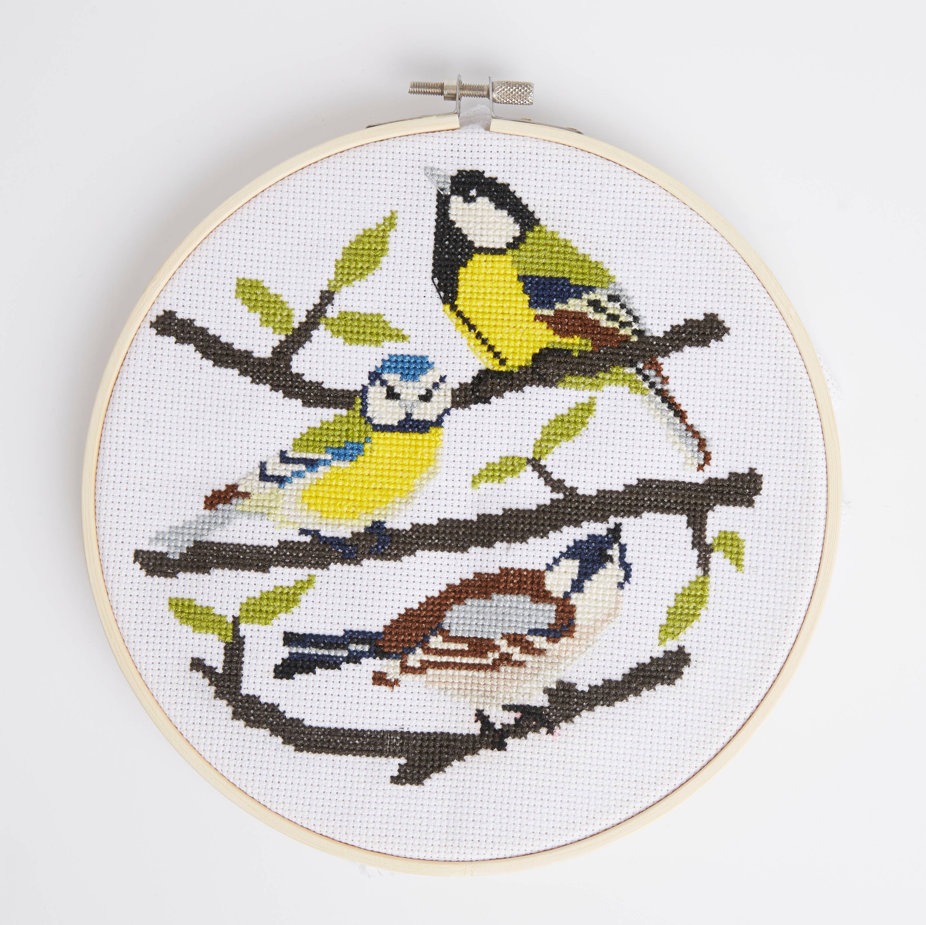 West Design Products - Wholesale Embroidery/Cross Stitch Supplies - Natural History Museum Cross Stitch Kit, Tits Design 14cm5