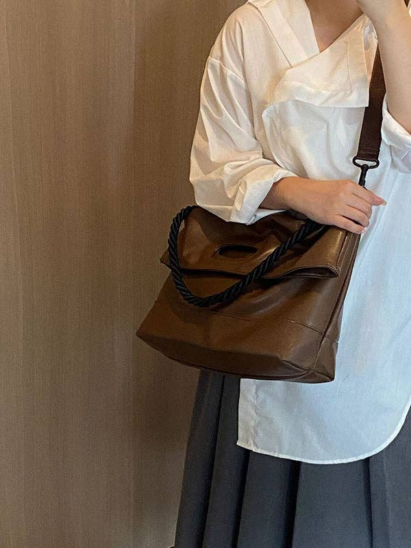 ShieldChic - Wholesale Crossbody Bag - Women's - Hollow Pockets Crossbody Bags Handbags3