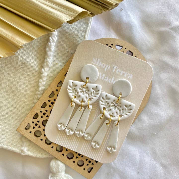 Terra Made - Wholesale Dangle Earrings - rosita daisy dangle earrings1