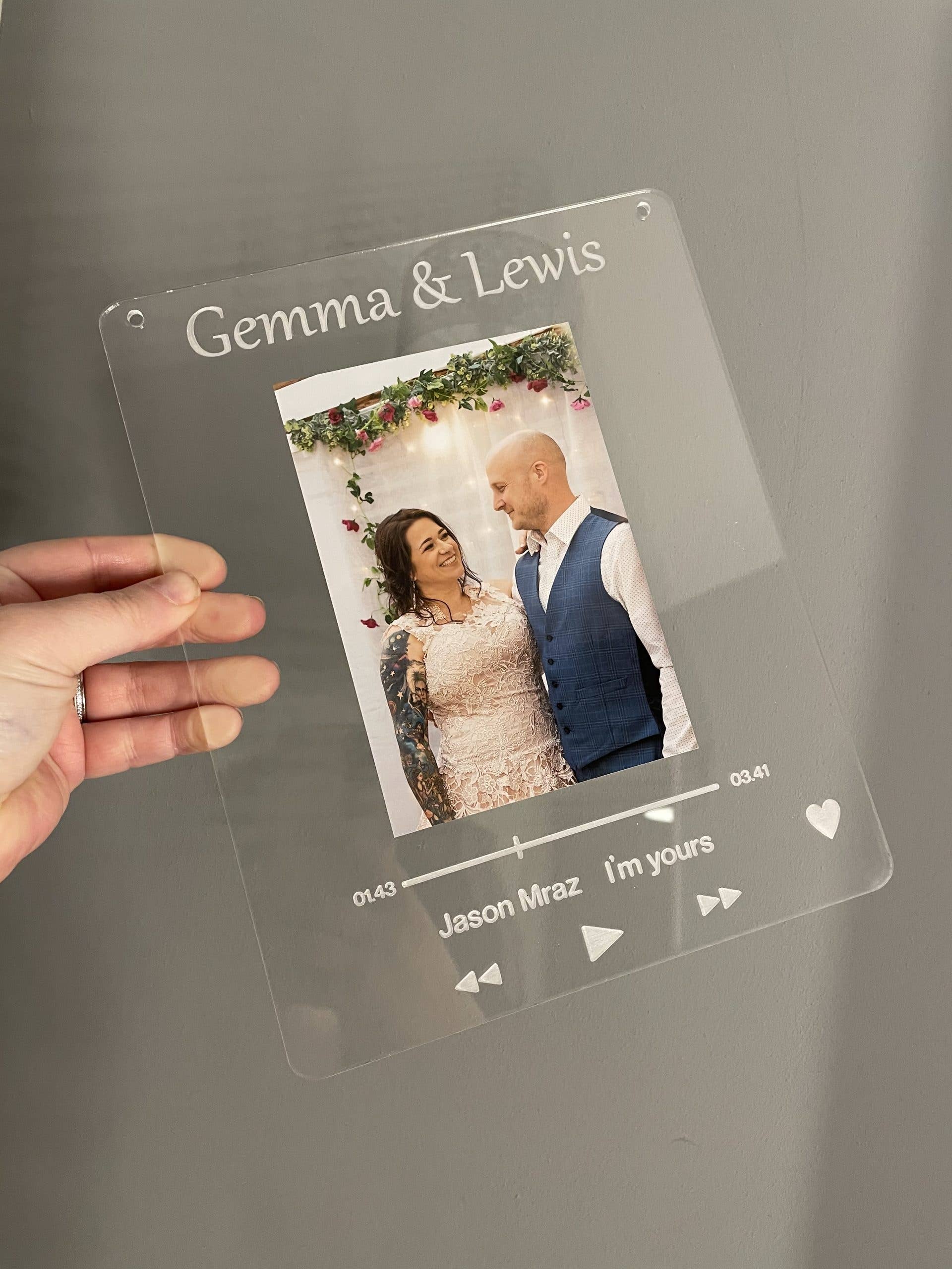 manchester laser cuts – wholesale Sign – Clear Acrylic Photo Soundtrack Memory Signs0