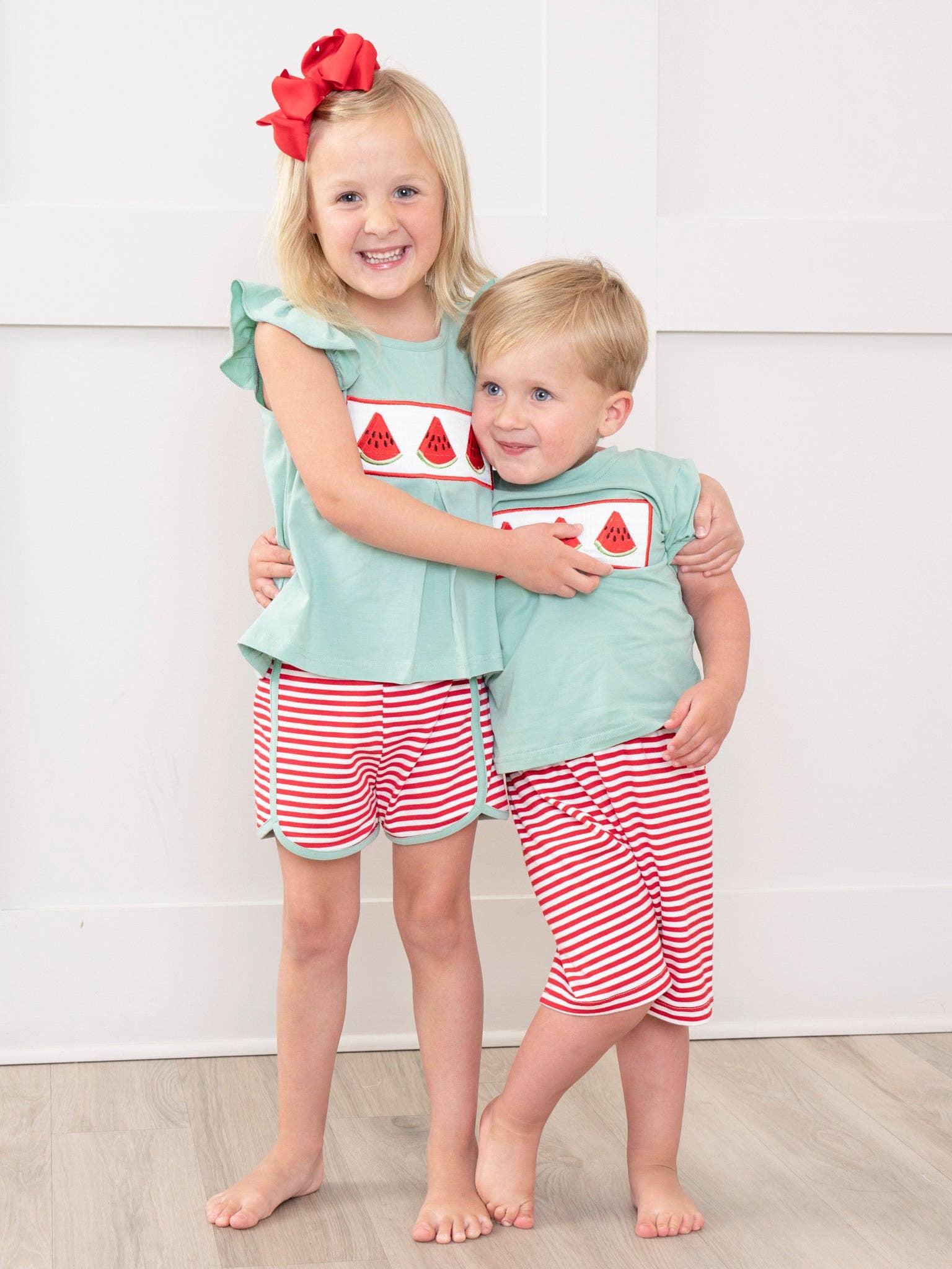 Marie Nicole Clothing - Wholesale Top & Short Set - Kids - Watermelon Stripes Smocked Outfit4