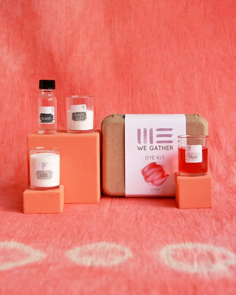 WE GATHER - Wholesale DIY Craft Kit - Shibori Dyeing Kit - Zinnia Orange3