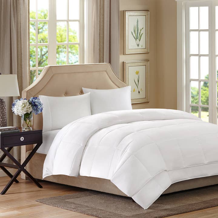 2-Layer Removable All-Season Comforter for wholesale by Olliix