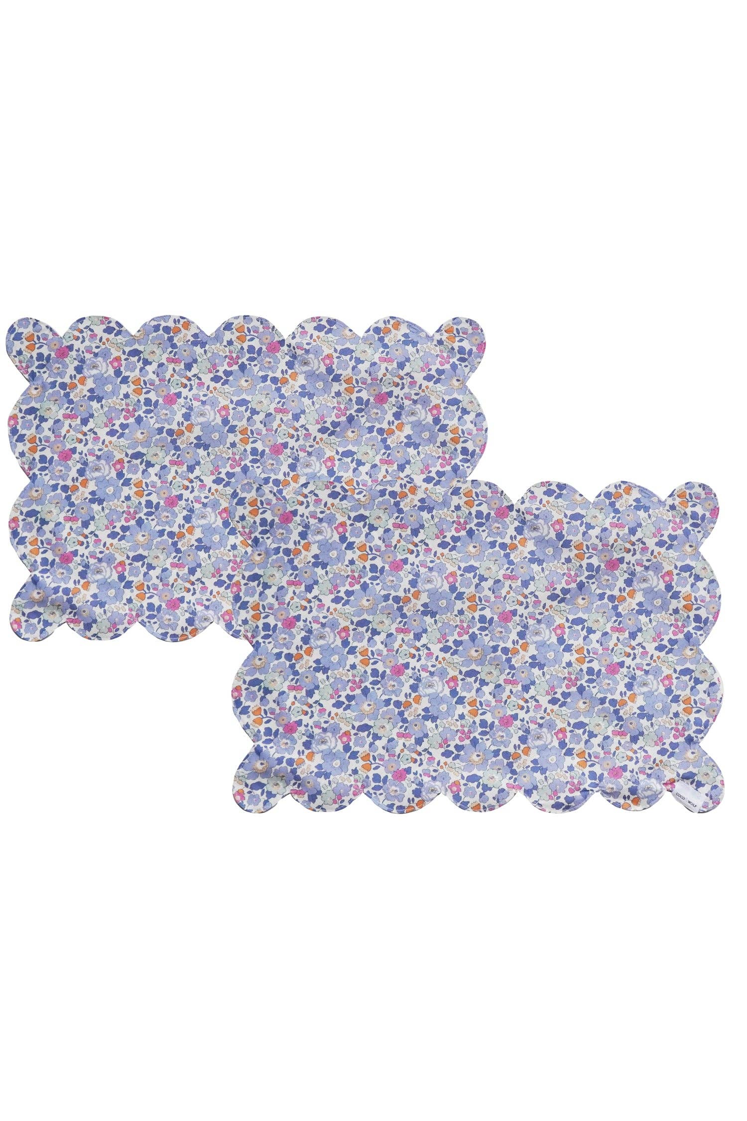 Coco & Wolf – wholesale Placemat – Reversible Scalloped Placemat made with Liberty Fabric BETSY5