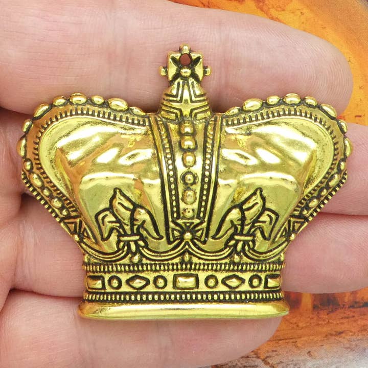 Treasure Island - Wholesale Individual Charm/Pendant - Gold Crown Charm/Pendant for Jewelry Making, Large Pewter2