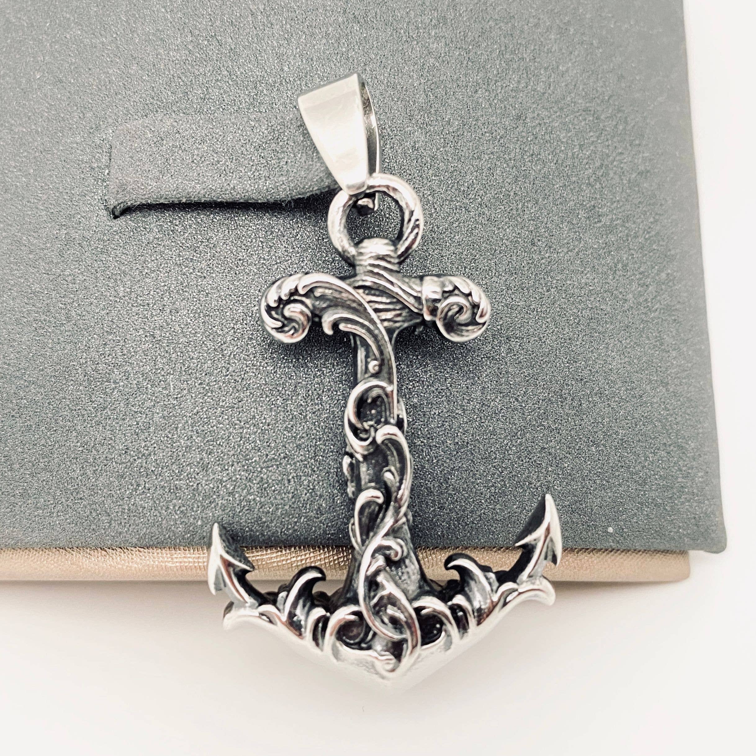 Mio Queena - Wholesale Craft Supplies - Multi Style of Exquisite Stainless Steel Pendant - MJ/MNP49