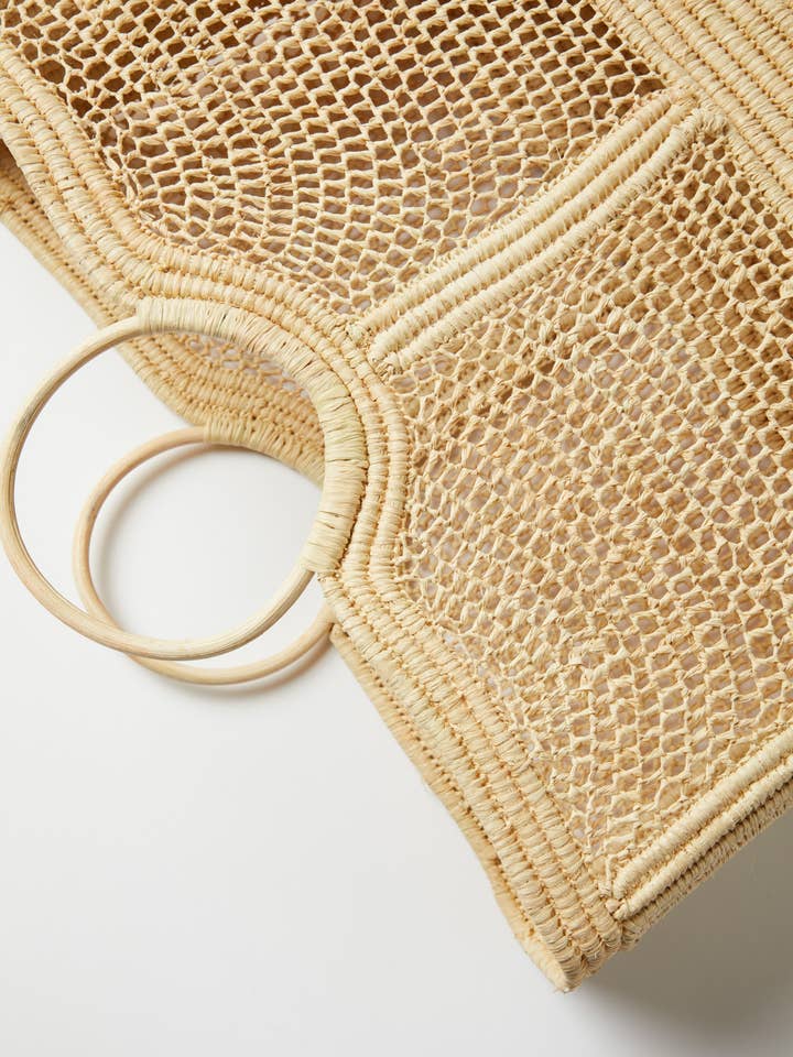 Iddu Raffia Tote Bag – Handwoven Straw Purse for wholesale by Steraraffia