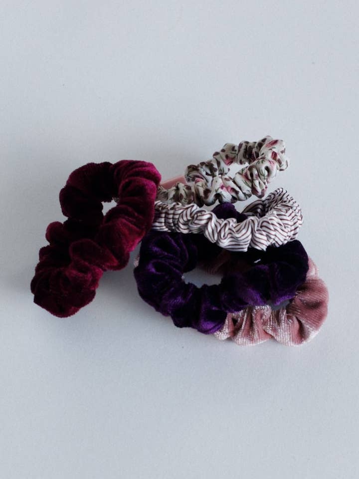 Chouchous en velours - Vin pour la vente par Three Bird Nest