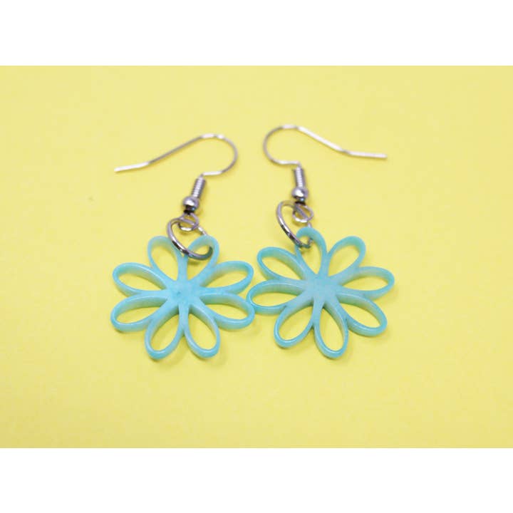 Muichic Natural Jewelry - Wholesale Dangle Earrings - Flowers Tagua Earrings Handmade Fairtrade Lightweight10