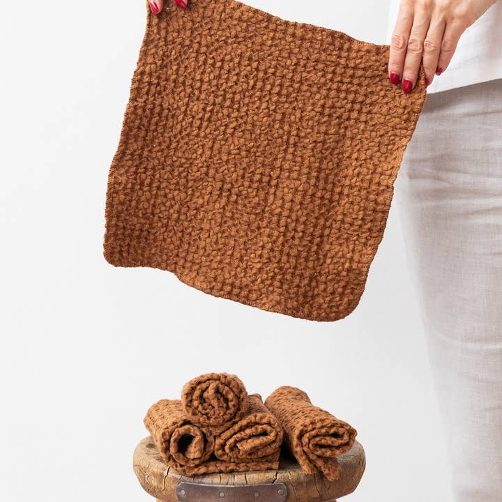 MagicLinen - Venta al por mayor Toallitas de lavado - Juego de 5 paños faciales de lino waffle en color canela | Cero residuos