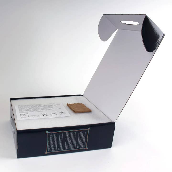 The Swinging Sticks - Wholesale Decorative Tabletop Object - The Swinging Sticks - Original (Metallic / Black)3