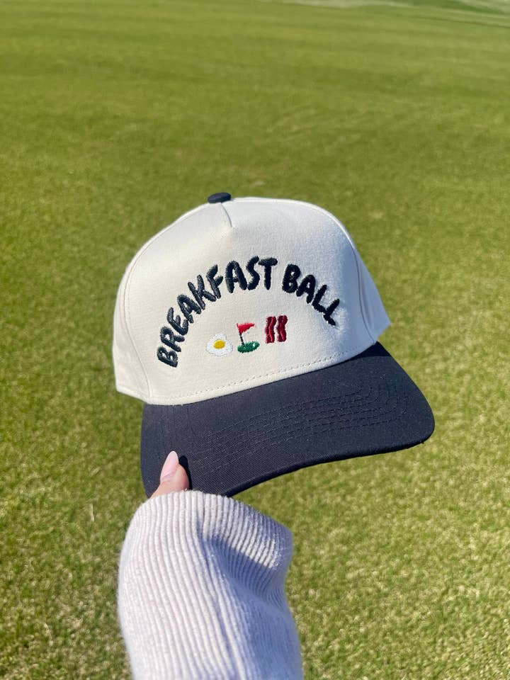 Frühstücksball | Schwarz + Natürliche Baumwoll-Trucker-Mütze für den Großhandel von Patched Hats