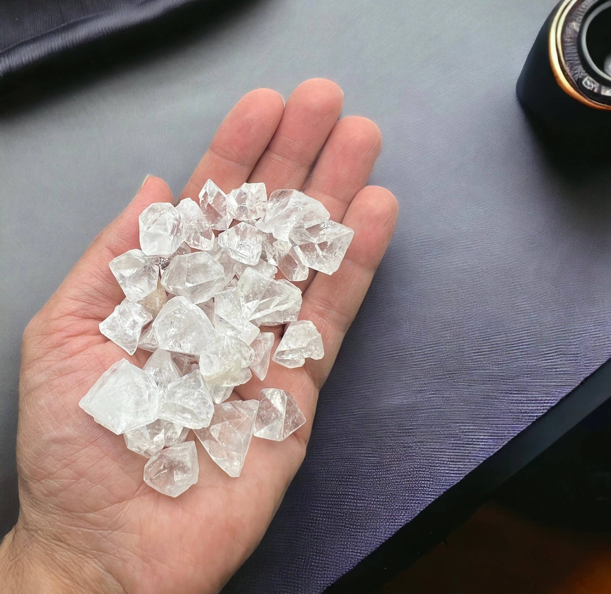 Raj Minerals Inc - Wholesale Spiritual Stone/Crystal - Apophyllite Tips Small - 100 pcs5