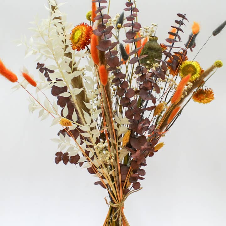 Wholesale Autumn Dried Flower Bouquet – Golden Pampas Grass for wholesale by Wildestdreams.flowers
