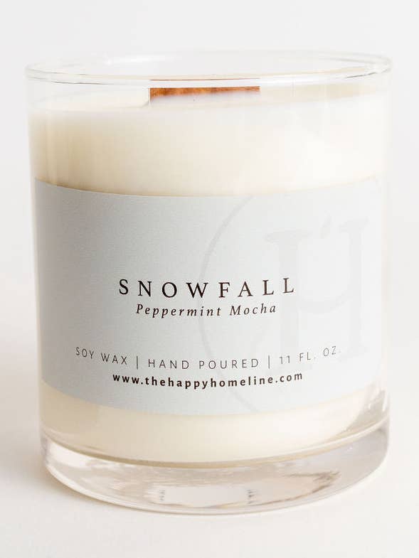 Bougie à mèche en bois Snowfall de 11 oz pour la vente par The Happy Home Line