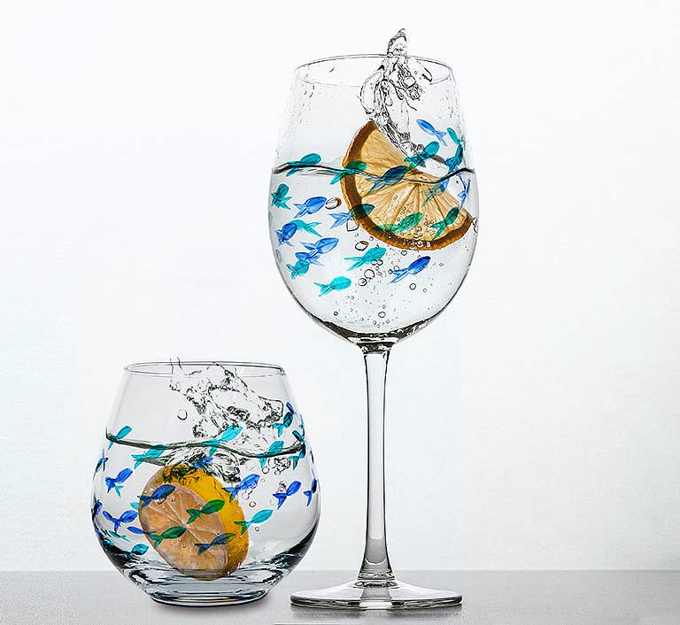 Abbott - Wholesale Wine Glass - Blue & Green Etched Fish Wine Glass5