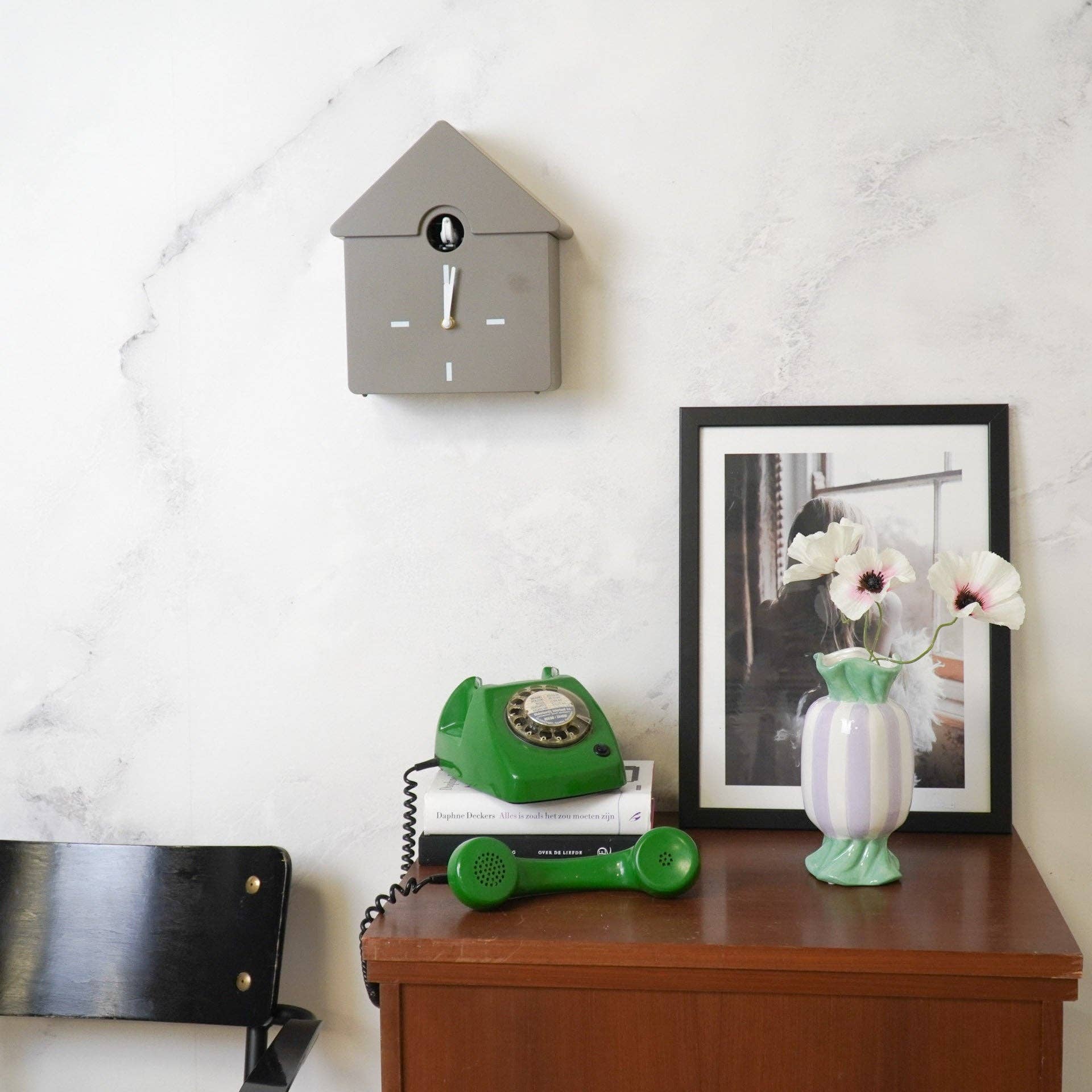 Housevitamin bv - Wholesale Wall Clock - Clock- Wall Clock Cuckoo- Taupe- 24x27x9cm5