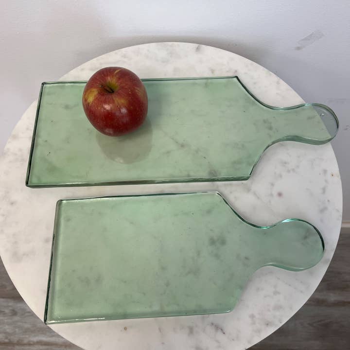 Med. Rectangular Recycled Glass Serving Board Dia 5" Green for wholesale on Faire