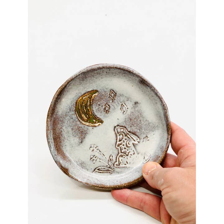 Carys Martin Ceramics - Wholesale Jewelry Dish - Bunny and Moon Round dish