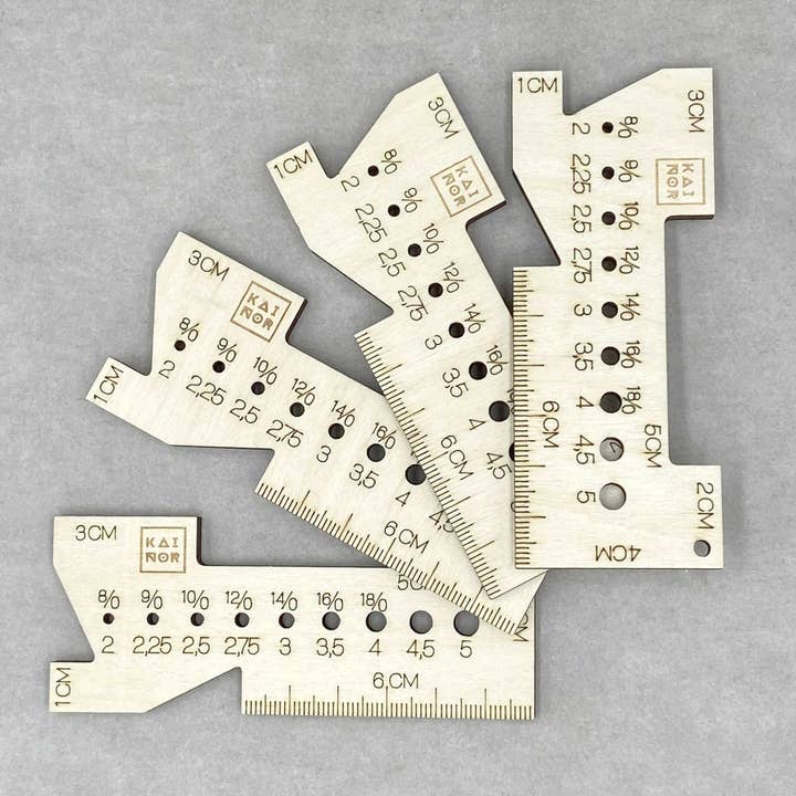 Kainor - Wholesale Knitting/Crochet Supplies - Sewing Gauge With Needle Measuring, Eco Friendly, Baltic1