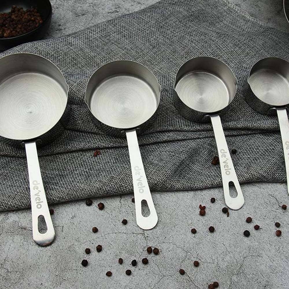 DE'VELO INC. – wholesale Måttbägare – Måttsats med koppar och skedar2