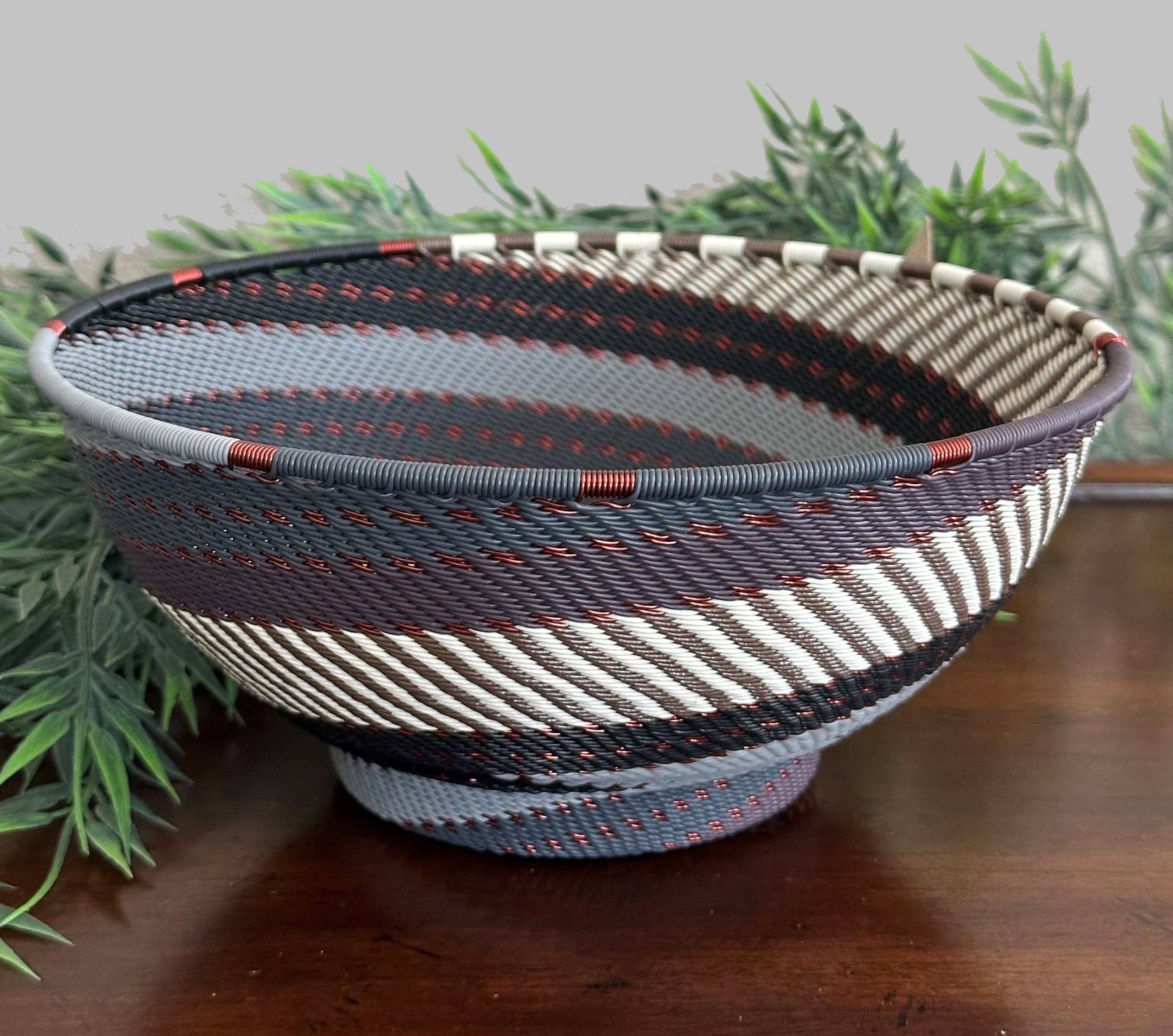 Bridge for Africa - Vente Assiettes/plats/bols de décoration - TW Collection - Brume grise14