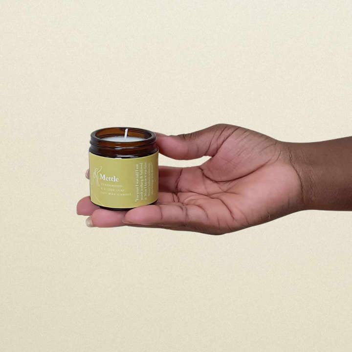 Cedarwood & clove leaf soy wax candle for wholesale by Mettle Women Inc.