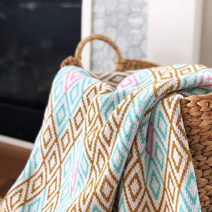 Seek & Swoon - Wholesale Throw Blanket - Bella Vista Throw Blanket - Italy-Inspired Cozy Home Decor