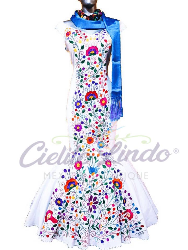 Cielito Lindo - Wholesale Dress - Women's - Paloma Blanca Formal Dress - Made to order3