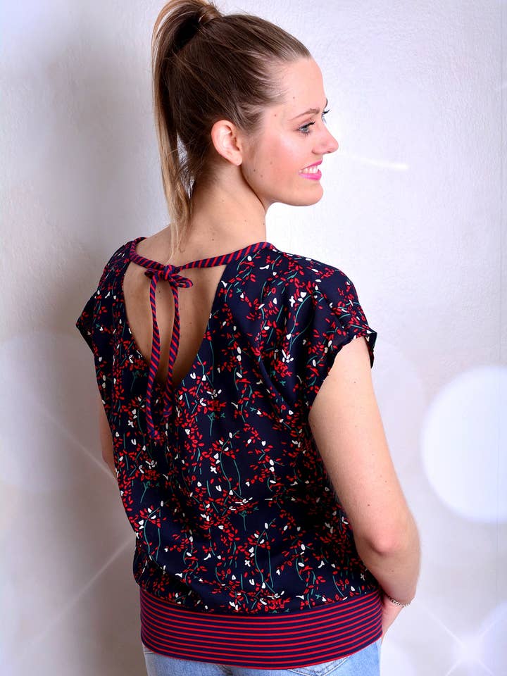 CARLA dark blue low back bow blue striped flowers blouse by STADTKIND POTSDAM for wholesale by Stadtkind Potsdam