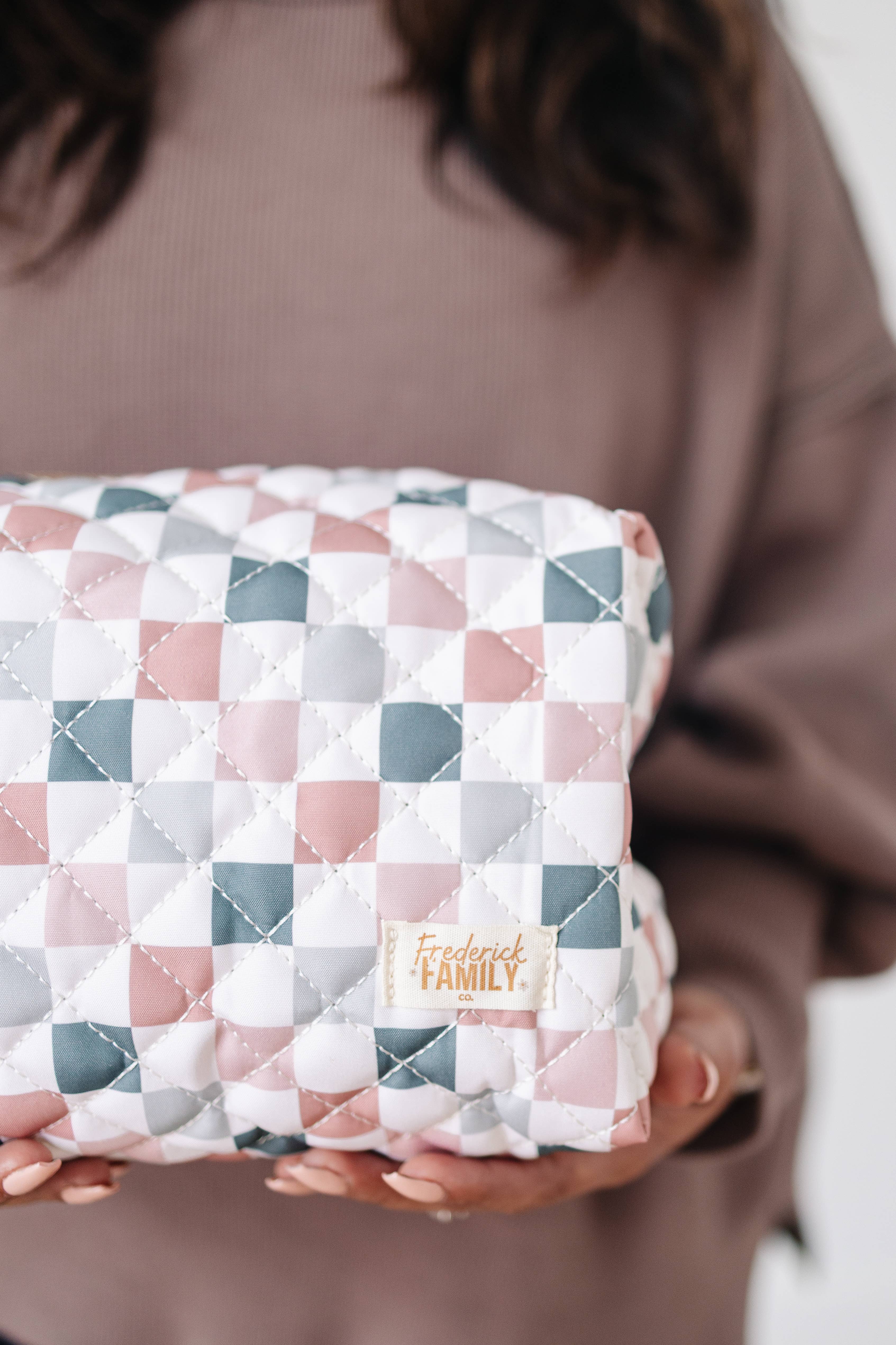 Frederick Family Co. - Wholesale Makeup/Cosmetic Bag - Quilted Carry All Pouch for Women – Large Makeup Organizer Bag, Stand Up Toiletry Case, Wide Zipper Opening, Cute Travel Pouch3