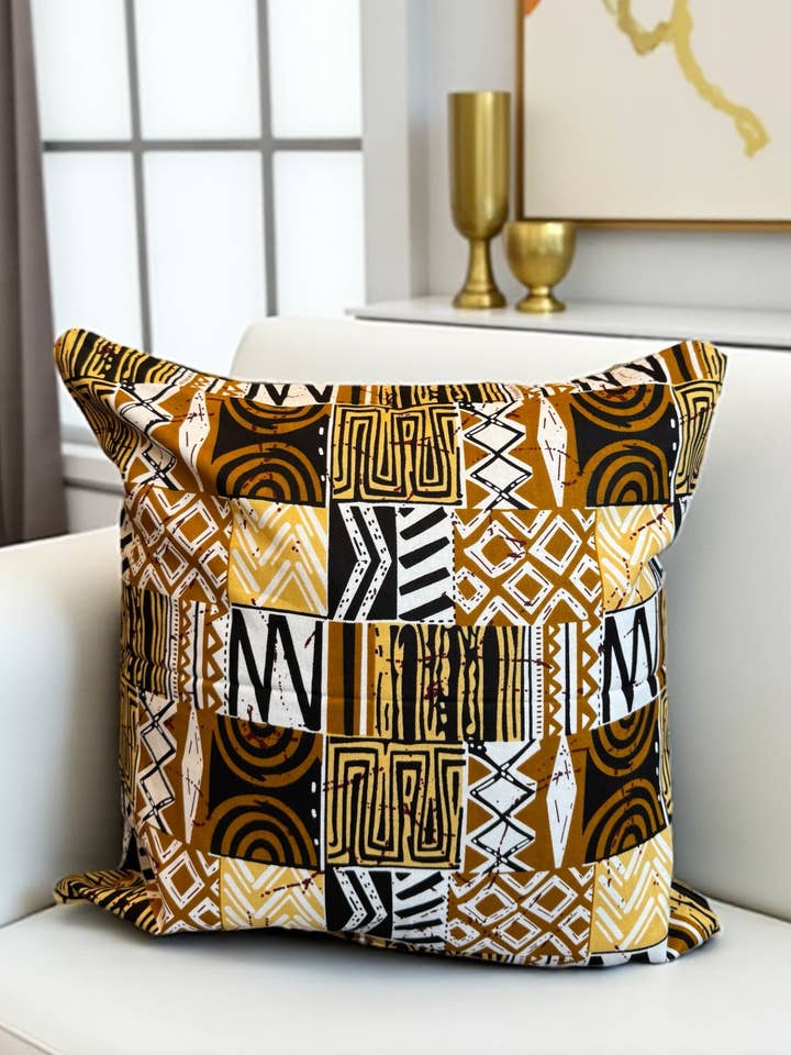 African pillow cover | Sand Bogolan Mosaic - Decorative pillow 45x45cm - 100% Cotton for wholesale by AfricanFabs
