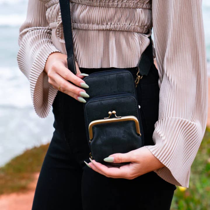 Whistler Tree – wholesale Crossbody bag – Women's – Ladies Cork Crossbody Purse Bag1