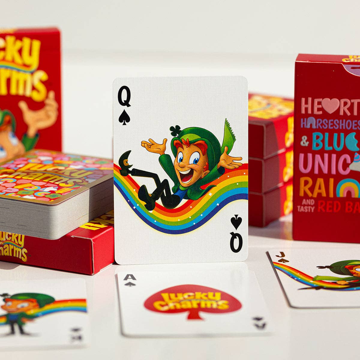 FULTONS Playing Cards - Wholesale Playing Cards - LUCKY CHARMS™ GOLD FOIL PLAYING CARDS4