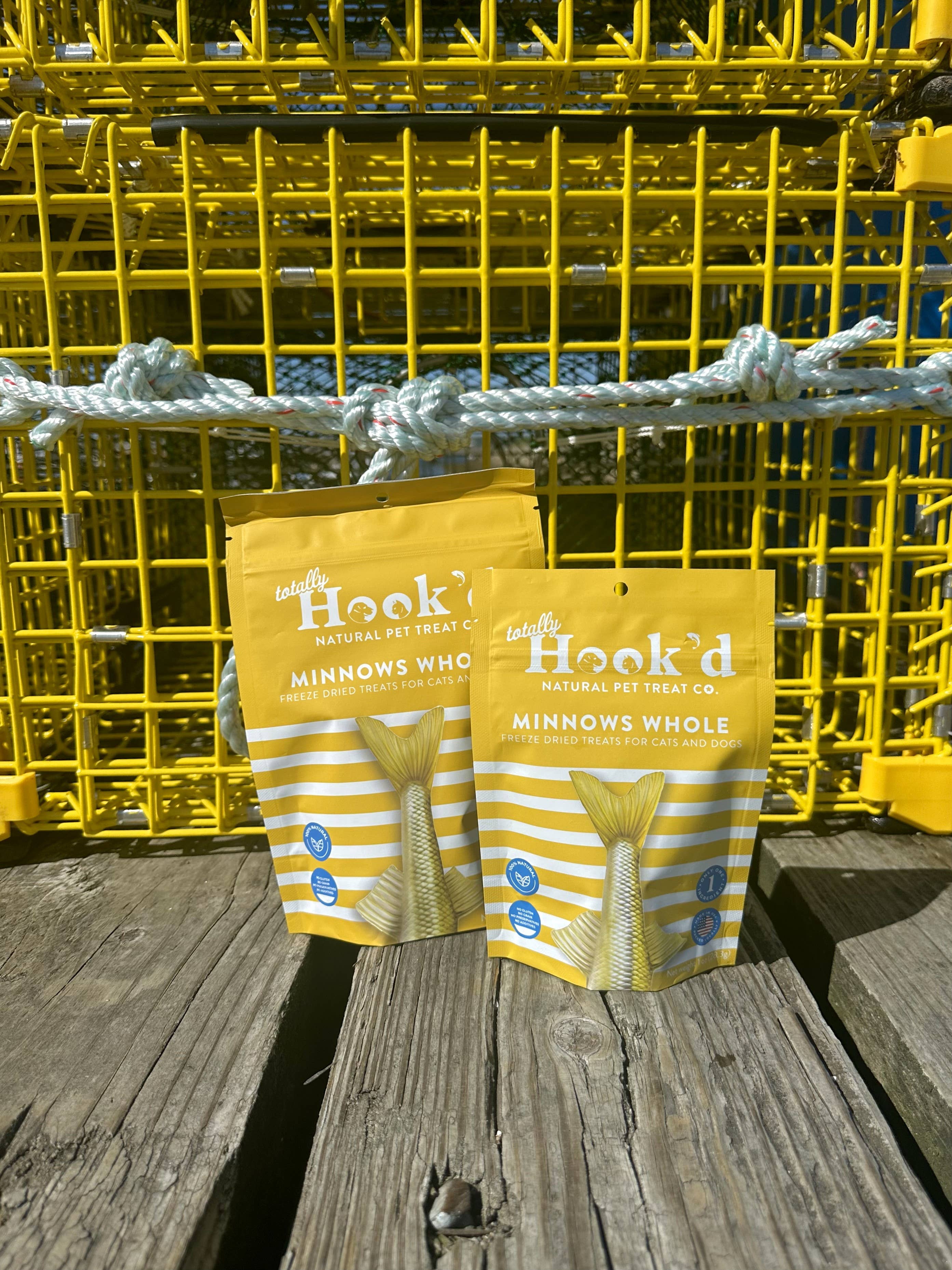Totally Hook'd - Wholesale Pet Treats - Dog - Minnows 2oz Treats, 1-Ingredient & 100% Natural Freeze-Dried1