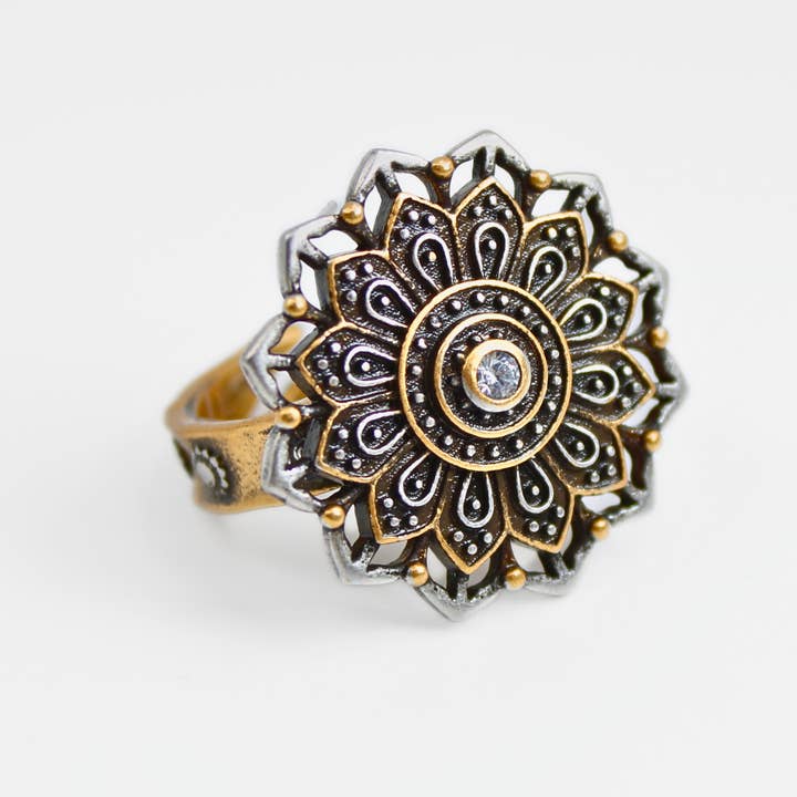 Husk Hvem Du Er Blomstermandala Ring for engroshandel hos Katia Designs