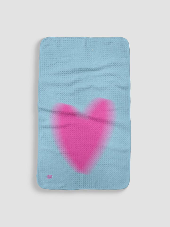 Cœur flou pour la vente par Loom Loom