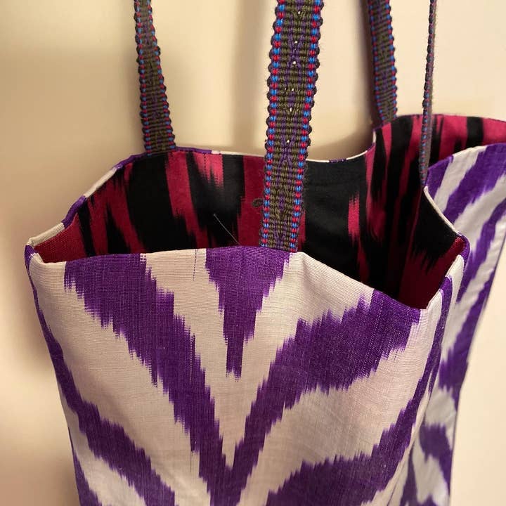 various colors ikat fabric shopper for wholesale on Faire2