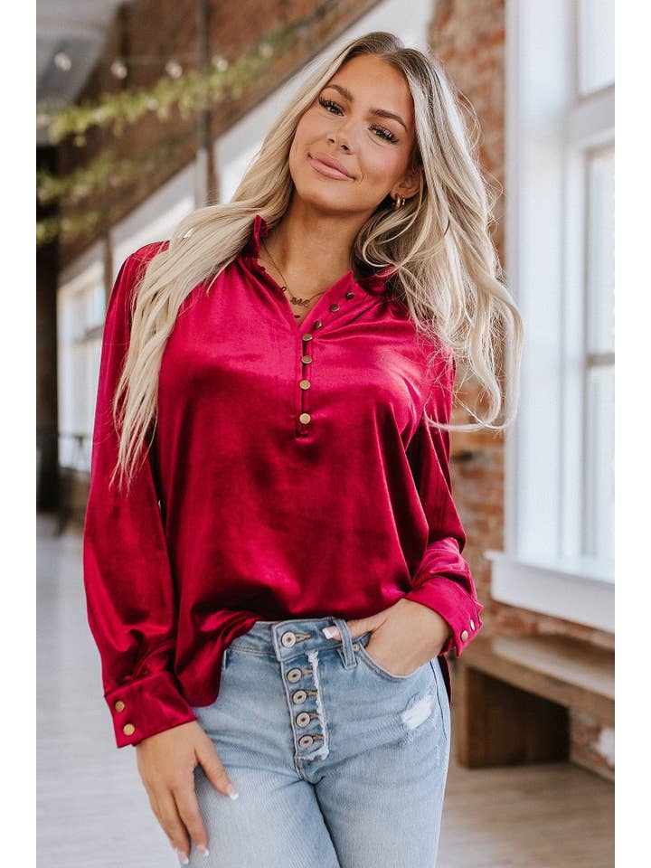 Liam & Company - Wholesale Blouse - Women's - Marjorie Long Sleeve Velvet Blouse | S-2XL