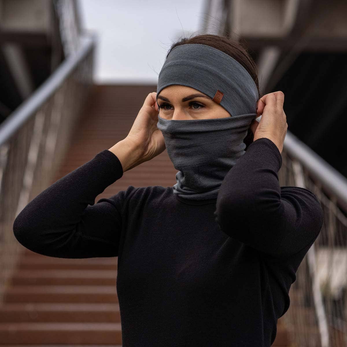 Women's Headband 160 Merino Perfect Grey for wholesale on Faire2