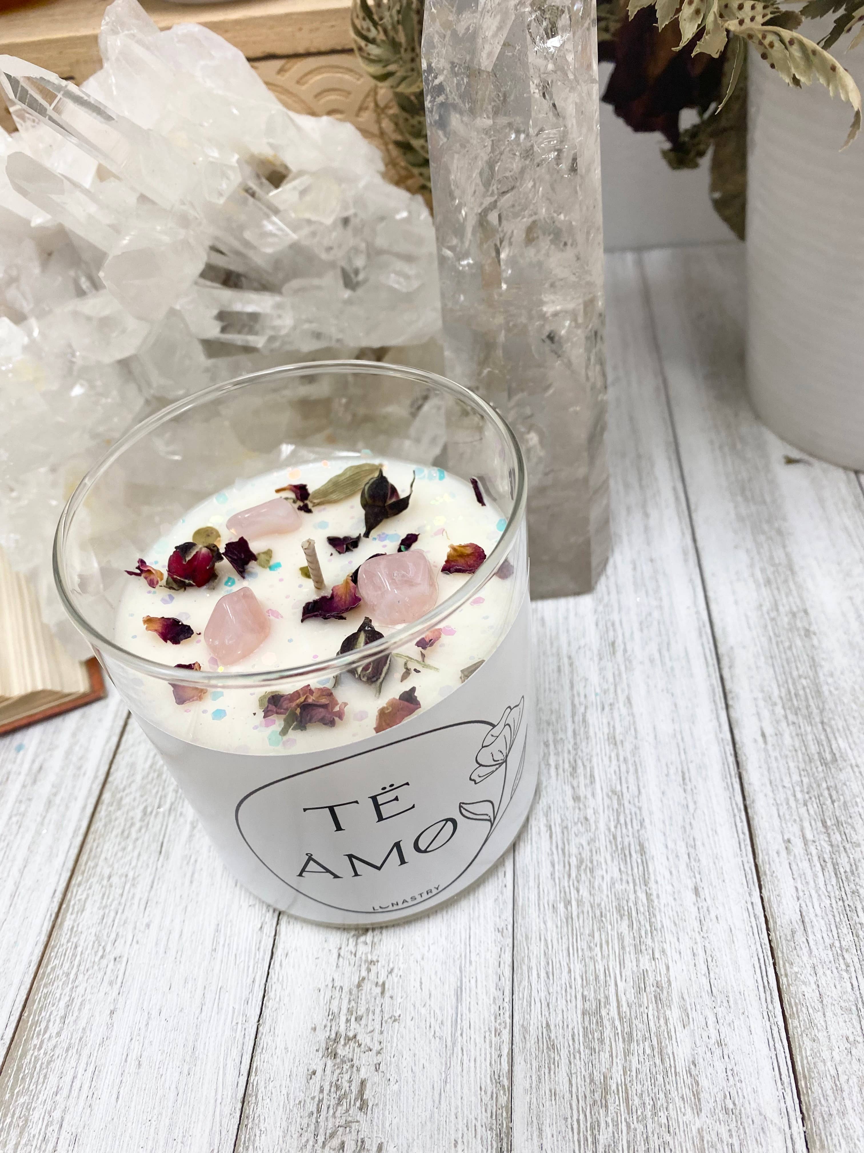 Lunastry - Wholesale Jar/Filled Candle - Te Amo, I love you candle1