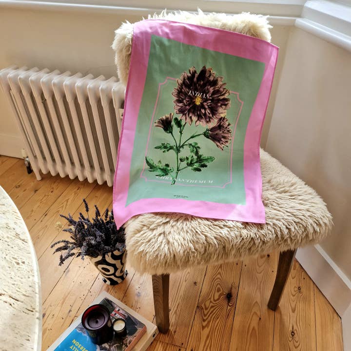 Six Acre Meadow – wholesale Tea towel – Organic Cotton Indian Chrysanthemum Print Tea Towel1