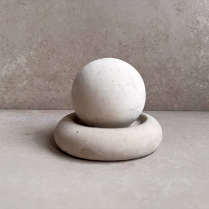 Minimal Loot Design - Wholesale Electronic Diffuser - Passive Essential Oil Diffuser - Sphere