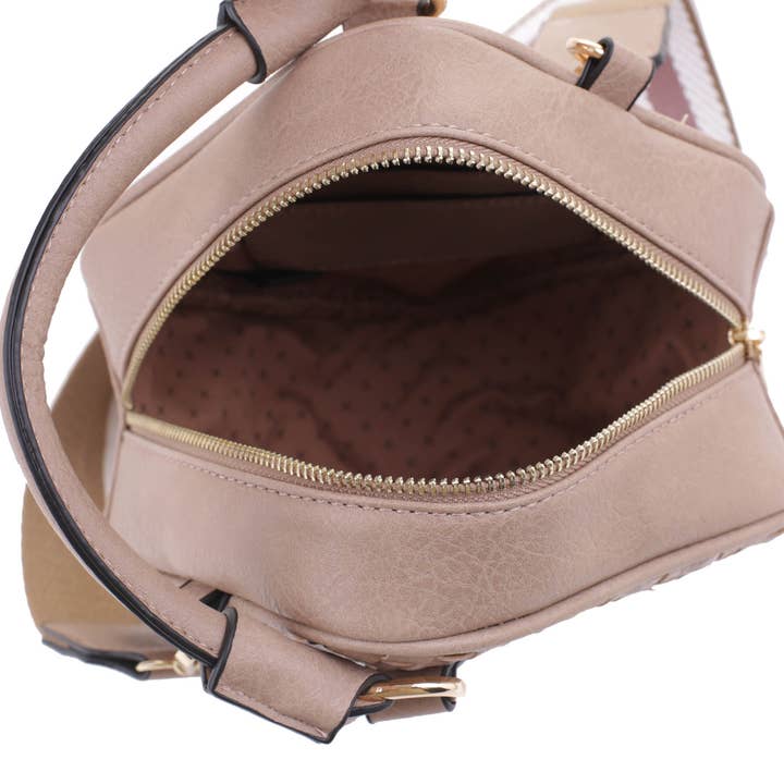 Isabelle Handbags - Wholesale Crossbody Bag - Women's - FC20364 Basket Weave Woven Diamond Crossbody Clutch Handbag
