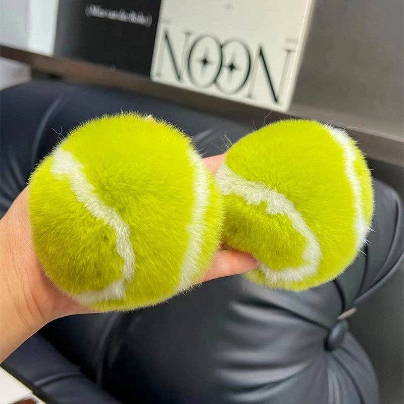 VERT Porte-clés en forme de balle de tennis en fourrure de lapin Fluffy Rex en vente sur Faire3